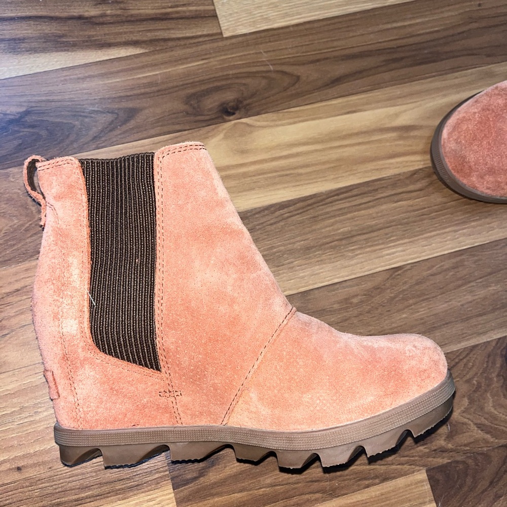 Sorel Wedges - Picture 3 of 4